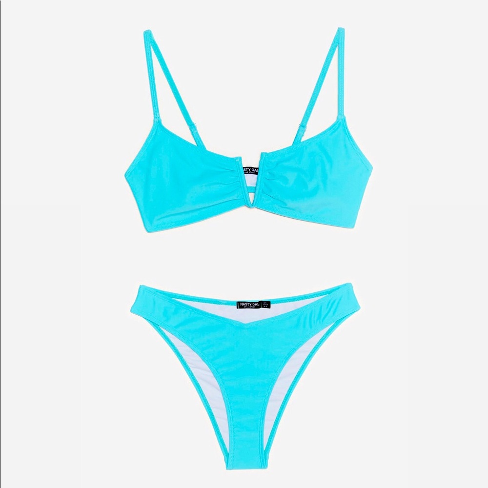 Nadty Gal V Cut Out Bikini Swimsuit Size 4 Small NWT *Sold out*